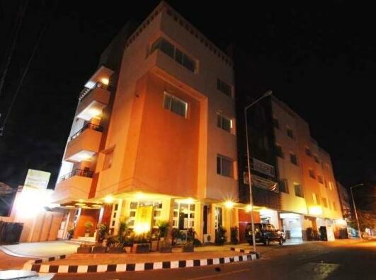 Hotel 88 Jember - Photo4