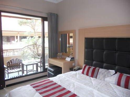 Luminor Hotel Jember - Photo3