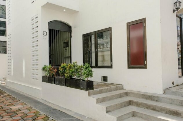 OYO 1352 Jember Town Square Residence - Photo5