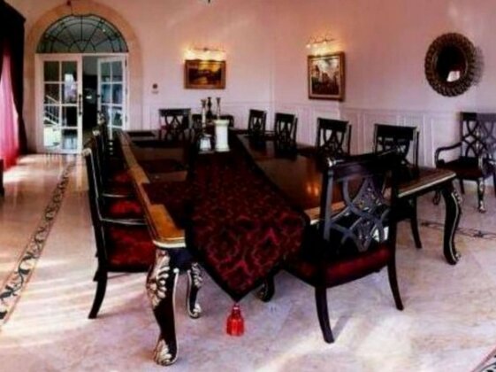 Bayfront Villa Jepara - Photo4