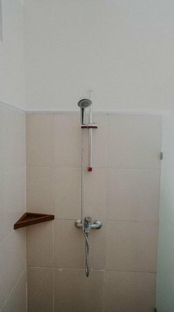 Marina Seaview Apartments - Photo5