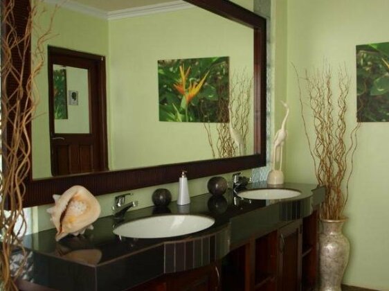 The Gecho Inn Town - Photo4