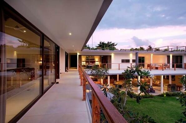 5br Jimbaran Villa Near Airport Shops - Photo3