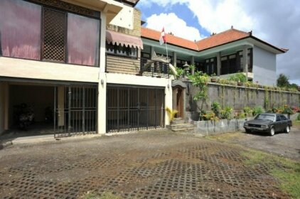 Airy Jimbaran Kayu Sugih 8 Bali