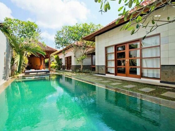 Cantik Villas