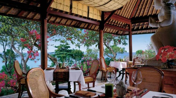 Four Seasons Resort Bali at Jimbaran Bay - Photo4