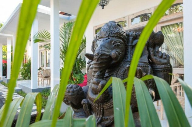 Hidden Paradise Guest House Jimbaran - Photo2