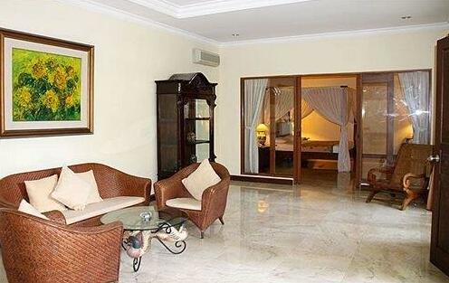 Hotel Puri Bambu - Photo4