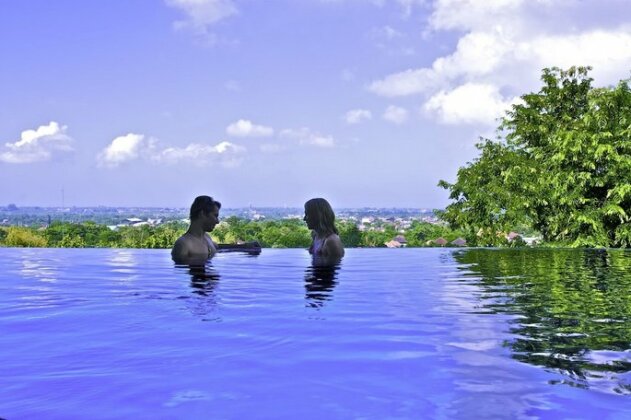 Jimbaran Cliffs Private Pool Hotel & Spa - Photo2