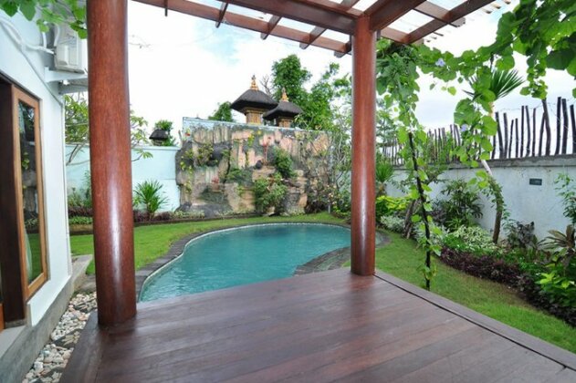 Kandava Villa - Photo3