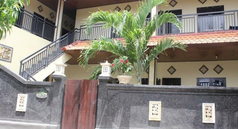 Kubu Turah Homestay - Photo2