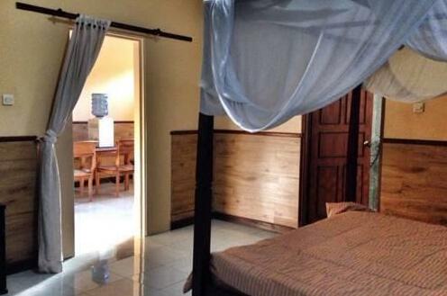 Nyoman Bungalow - Photo2