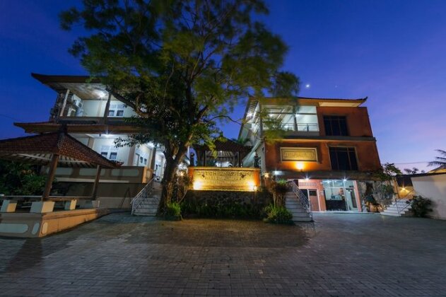 Puri Tamu Hotel Jimbaran - Photo2