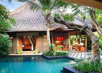 Royal Bali Beach Club Resort