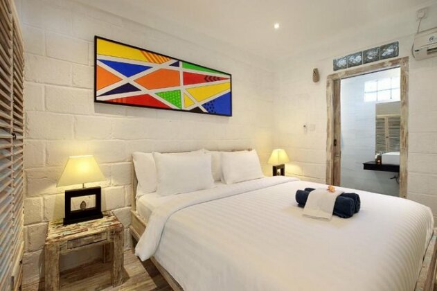 The Point Beach-Front Balangan - Photo5
