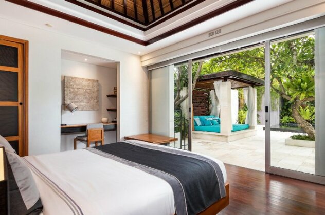 Villa Camellia Jimbaran - Photo2