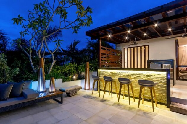 Villa Camellia Jimbaran - Photo3