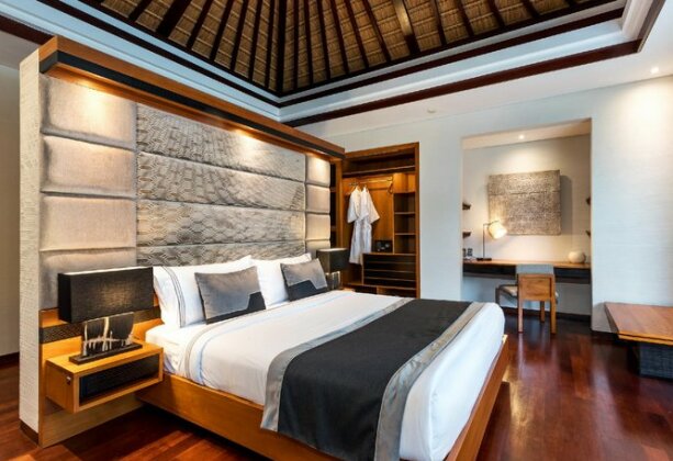 Villa Camellia Jimbaran - Photo4