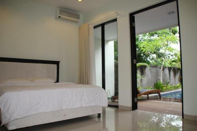 Villa Mars Jimbaran - Photo5
