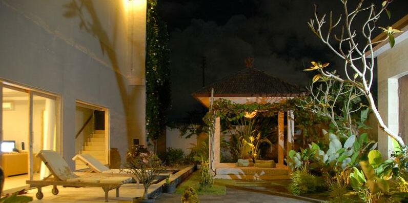 Villa Niko Residence