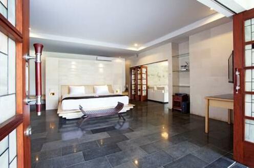 Villa Oasis Nusa Dua - Photo3