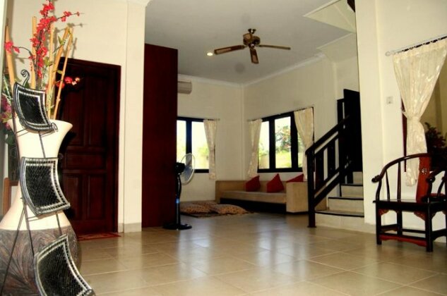 Villa Tentram Puri Gading - Photo4