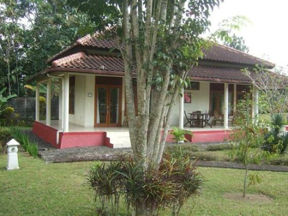 Guesthouse Rumah Senang - Photo2