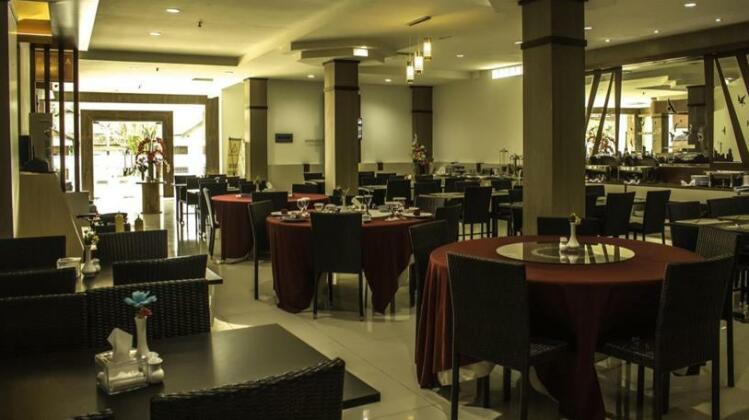 Grand Hotel Sampit - Photo5