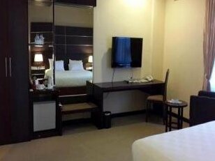 OYO 1079 Grand Permata In - Photo3