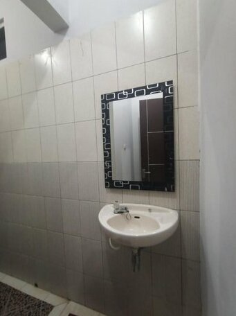 OYO 3293 Sulthan Ix Residence - Photo4