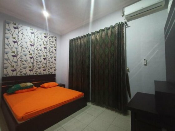 OYO 3293 Sulthan Ix Residence - Photo5