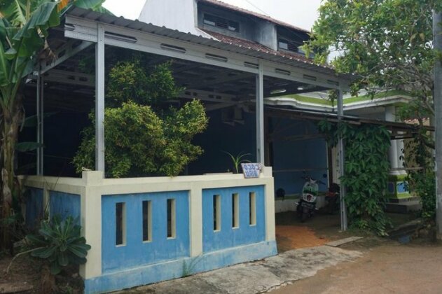 Coco Biru Homestay - Photo3