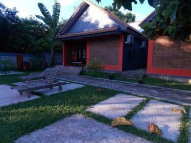 Mangrove Inn