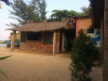 Waru Guesthouse