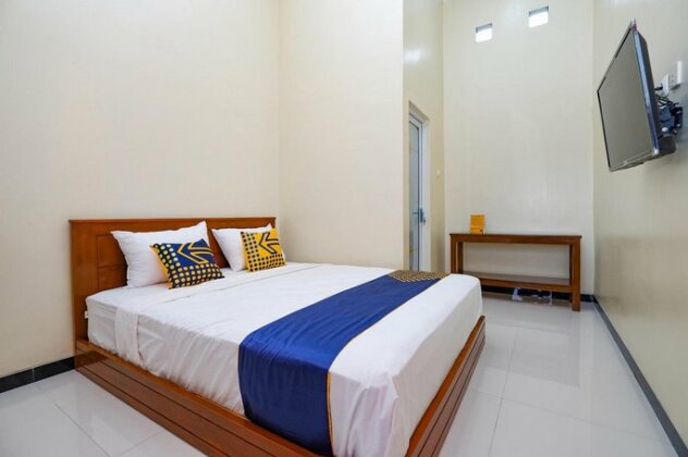 SPOT ON 2790 Bintang Selatan Residence - Photo2