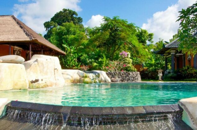 Villa JI Damai - Photo2