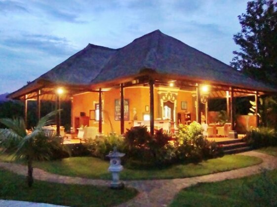 Villa JI Damai - Photo4