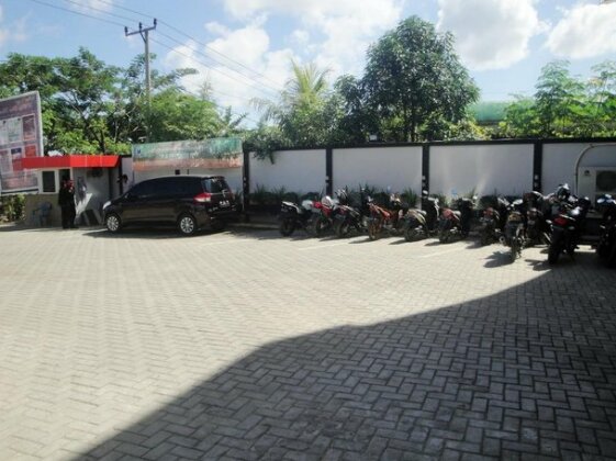 D'Blitz Hotel - Photo4