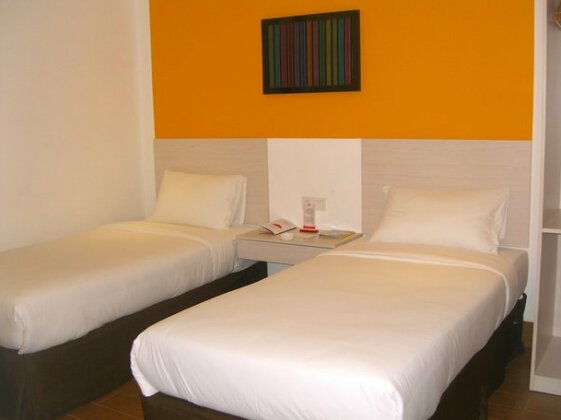 Dragon Inn Kendari - Photo3