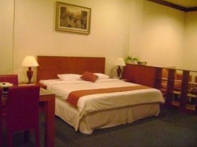 Imperial Hotel Kendari - Photo2