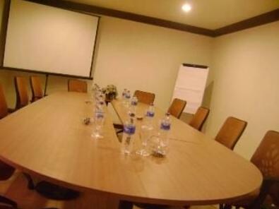 Imperial Hotel Kendari - Photo5