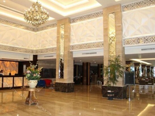 Plaza Inn Kendari - Photo2