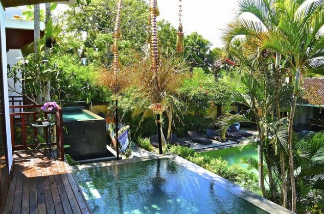Aqua Octaviana Bali Villa - Photo2