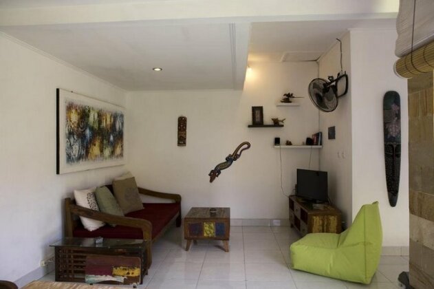Kuma Alas Villa - Photo4