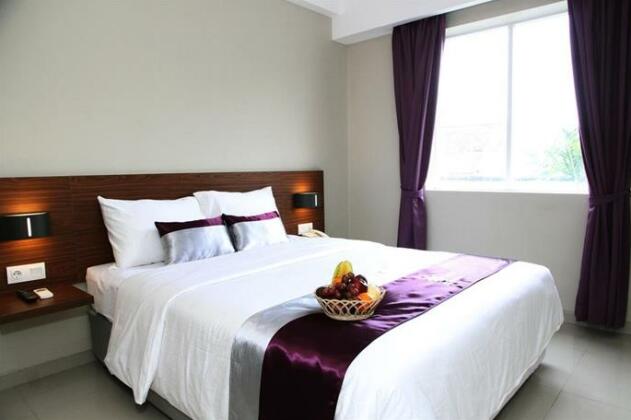 Amantis Hotel Kudus - Photo5