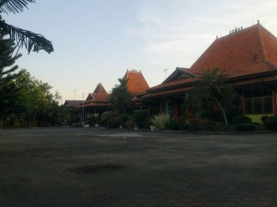 Photo 4