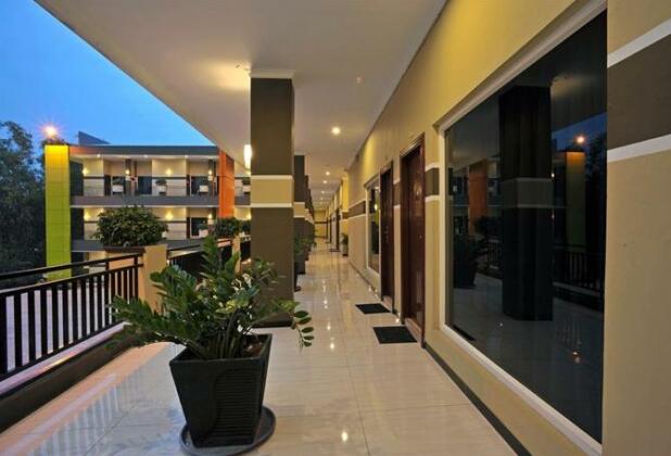 Hotel New Merdeka - Photo2