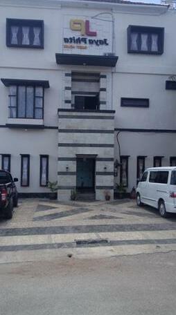  Photo 3