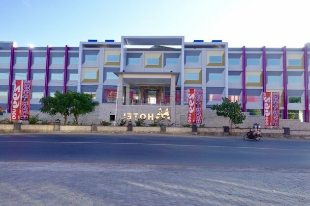  Photo 3