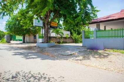 SPOT ON 2318 Citra Palm Residence